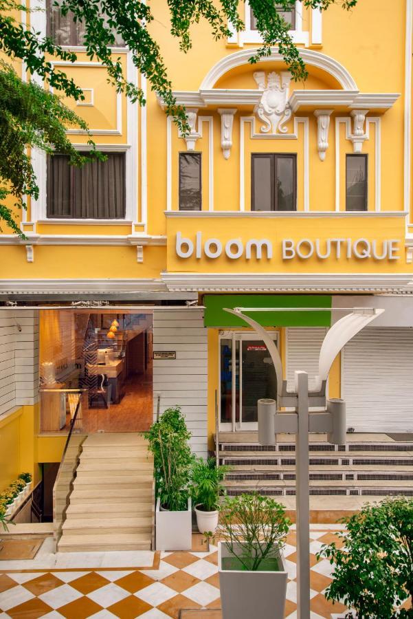 Отель Bloom Boutique L Gk-1 Нью-Дели Экстерьер фото